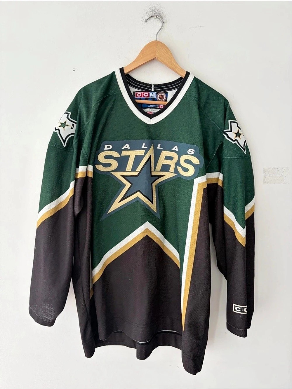 CCM Dallas Stars Vintage CCM Air-Knit NHL Hockey Jersey Air-Knit NHL Hockey